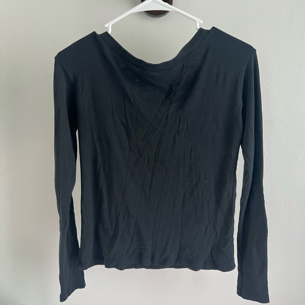 Brandy Melville Black Long Sleeve - Picture 2 of 3